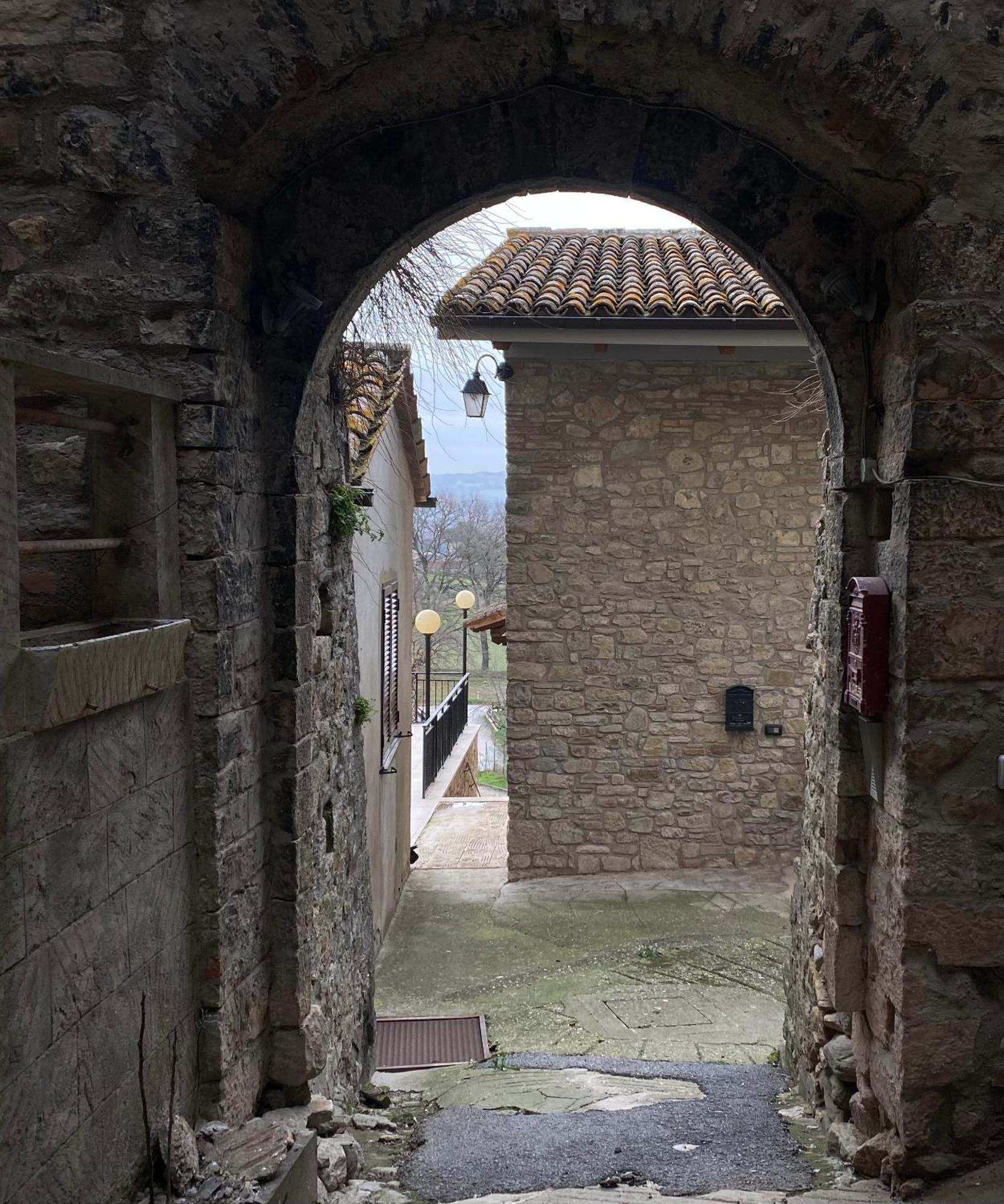 Joy'S Nest Appartement Todi Buitenkant foto