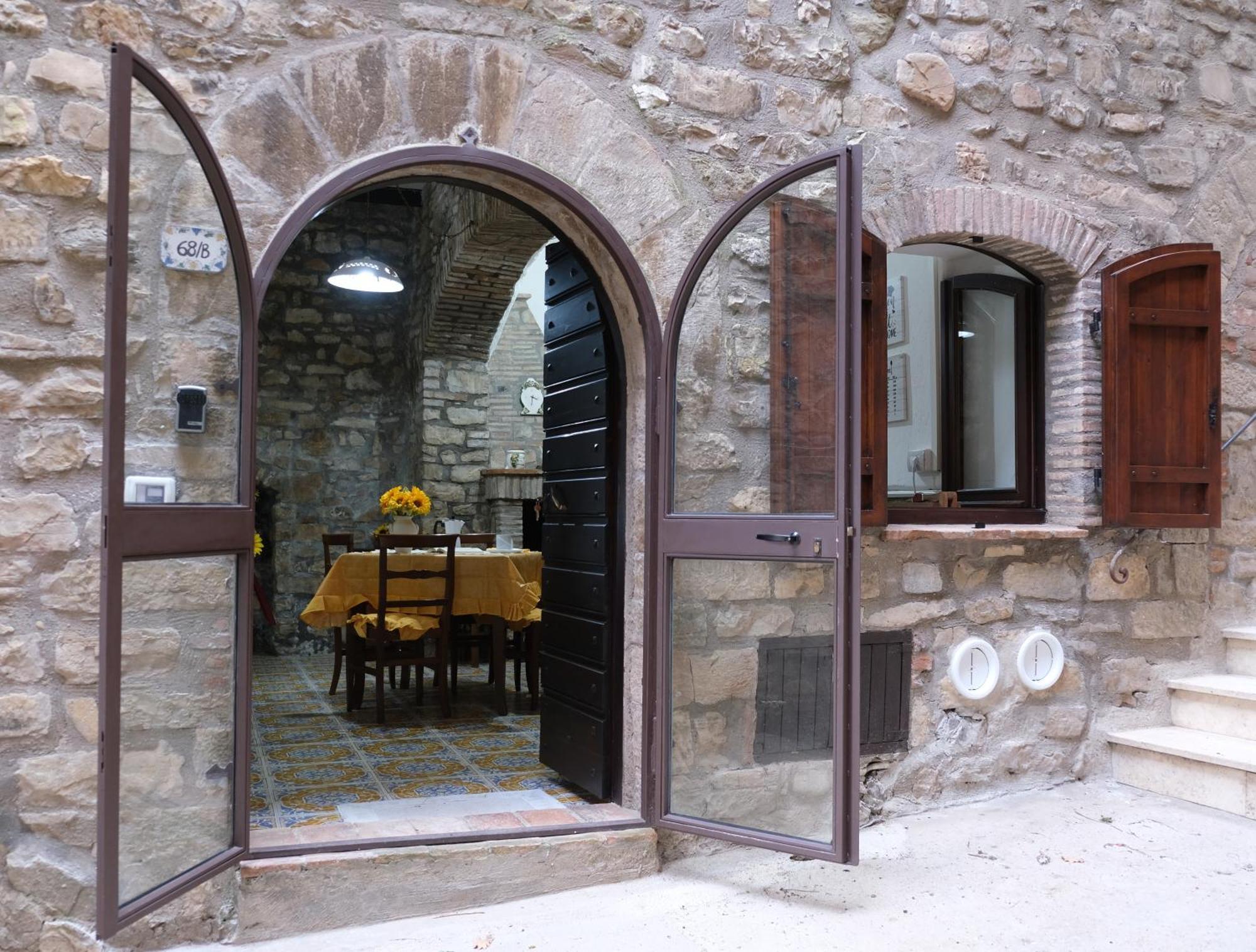 Joy'S Nest Appartement Todi Buitenkant foto