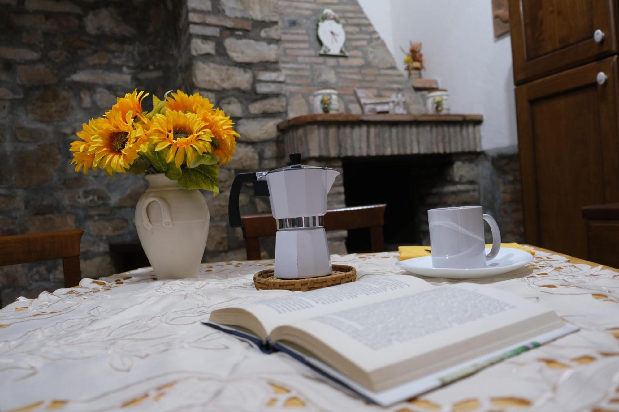 Joy'S Nest Appartement Todi Buitenkant foto