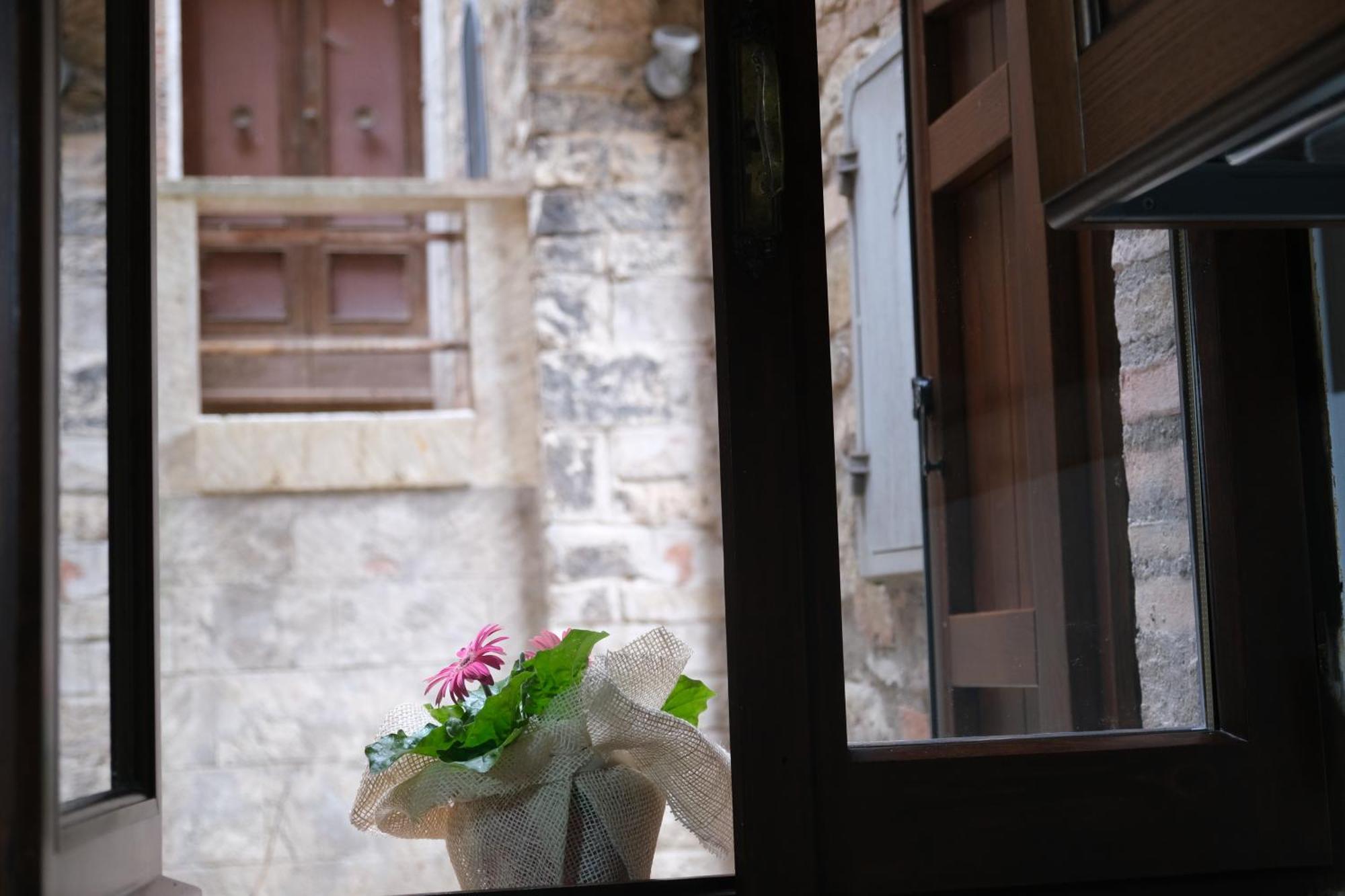 Joy'S Nest Appartement Todi Buitenkant foto